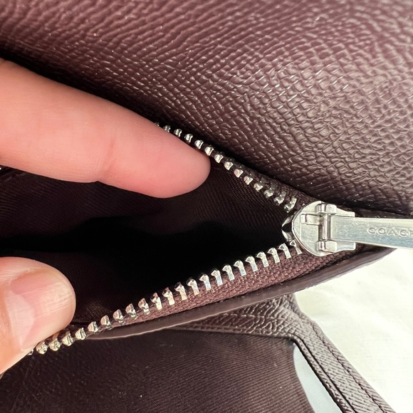 Coach Crossgrain Leather Small Trifold Wallet - Picture 5 of 6